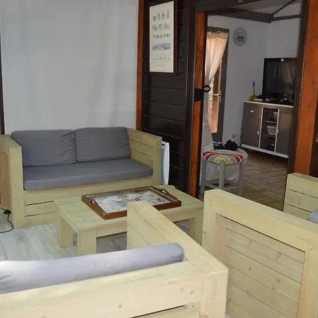 Two-bedroom Chalet 51m² Chalet *